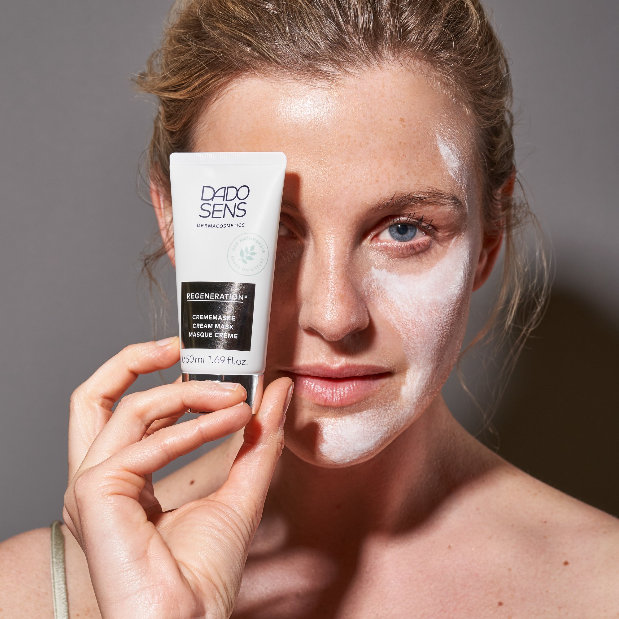 REGENERATION E CREMEMASKE